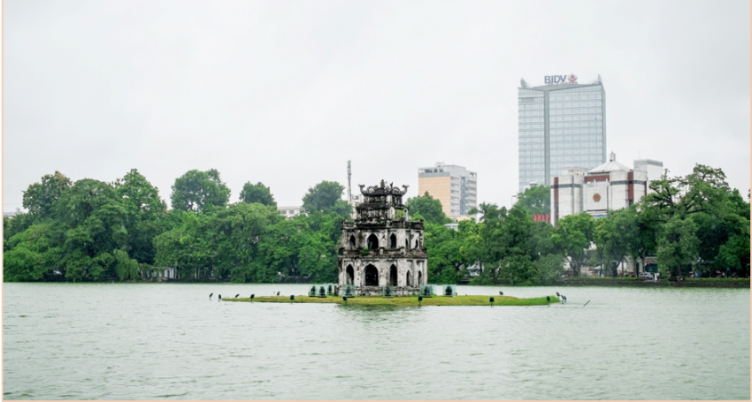 Hoan Kiem Lake